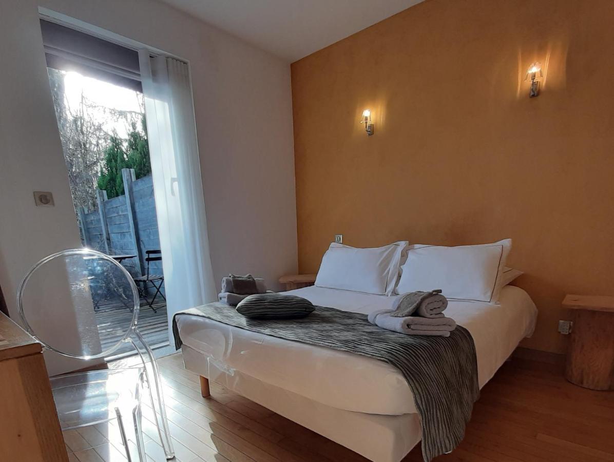 Le Clos Du Bois Joli 3*