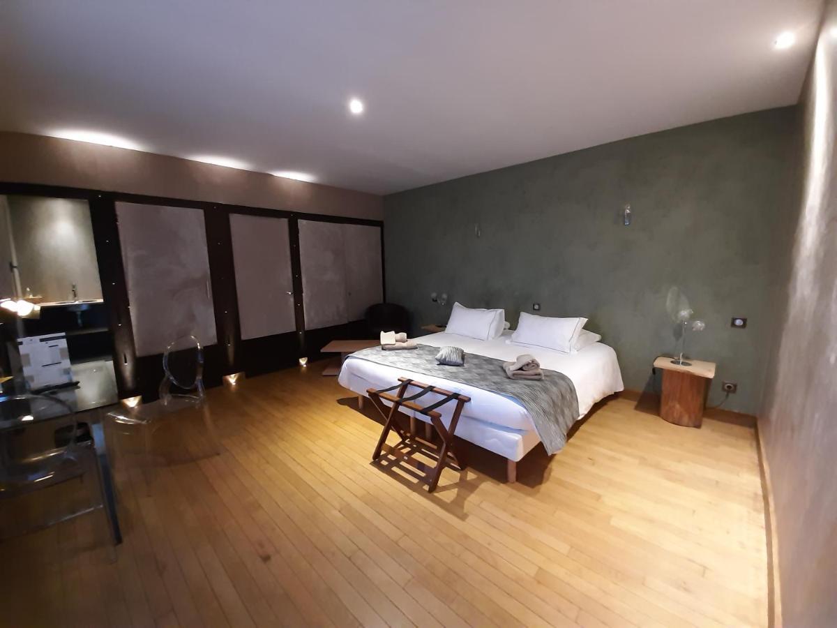 Le Clos Du Bois Joli Hotel